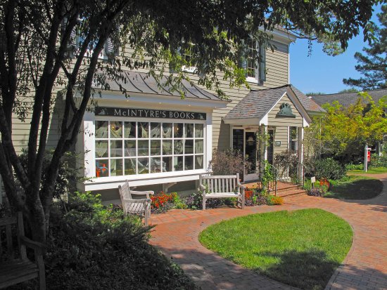 mcintyre-s-books-in-fearringto